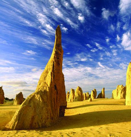 the-pinnacles-nambung-national-park-australia-23340412-1600-1200